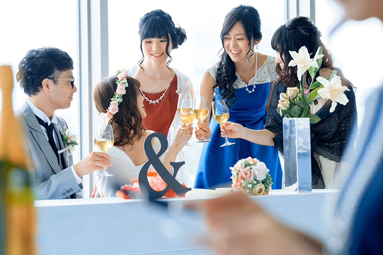 親族のみの結婚式に 友達ゲストを招待するときのアドバイス 花嫁ノート